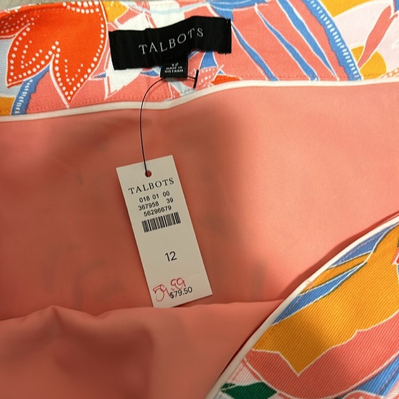 Beautiful Talbots summer skirt - Picture 3 of 3